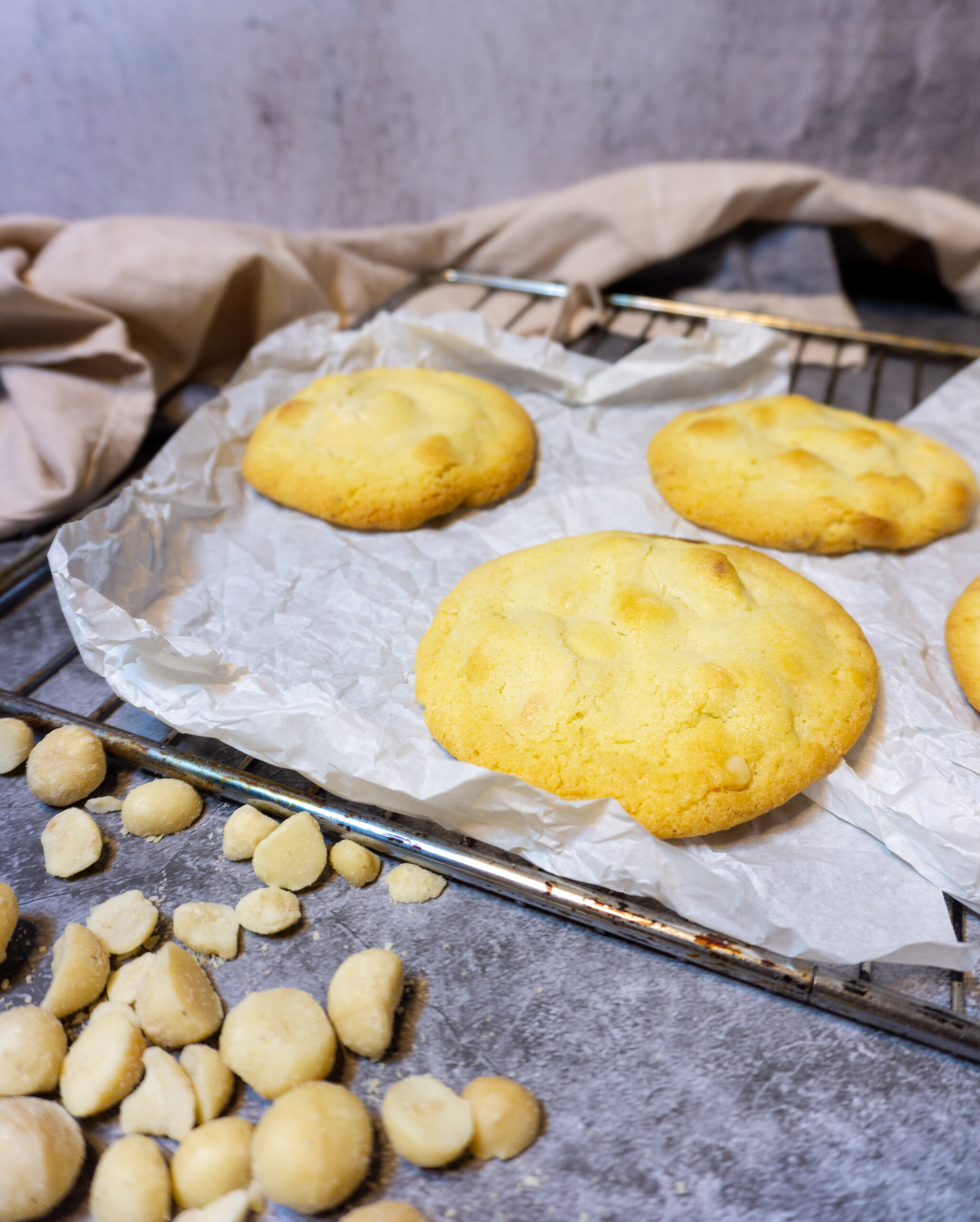 Macadamia White Chocolate Cookies – fayfoods